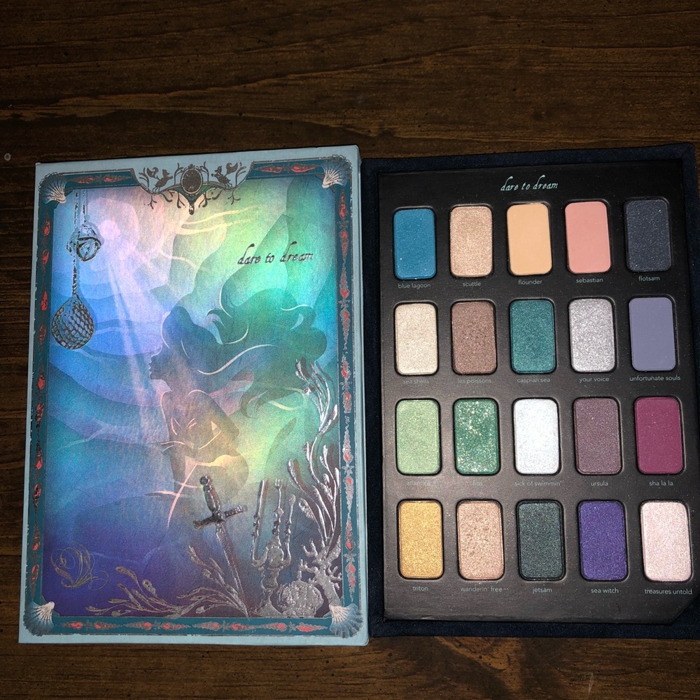 Ariel Disney storybook eyeshadow palette
